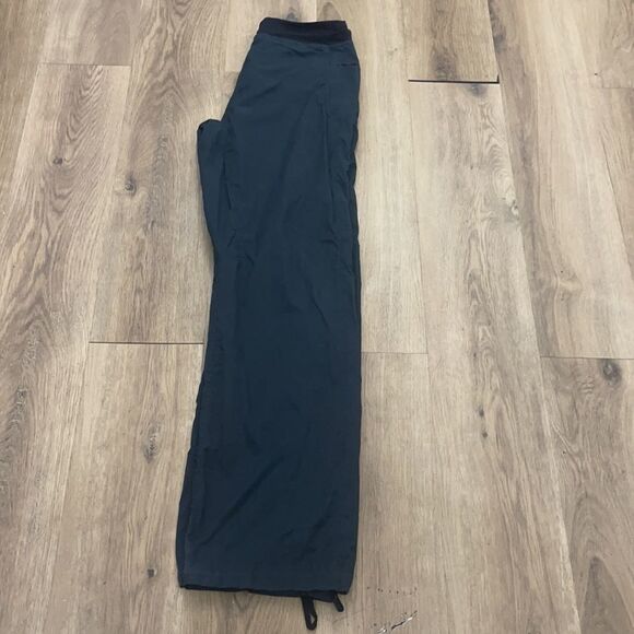 Lululemon Men Joggers 🏃‍♂️ - Picture 2 of 12